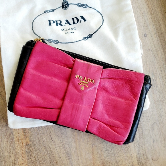 prada bow clutch
